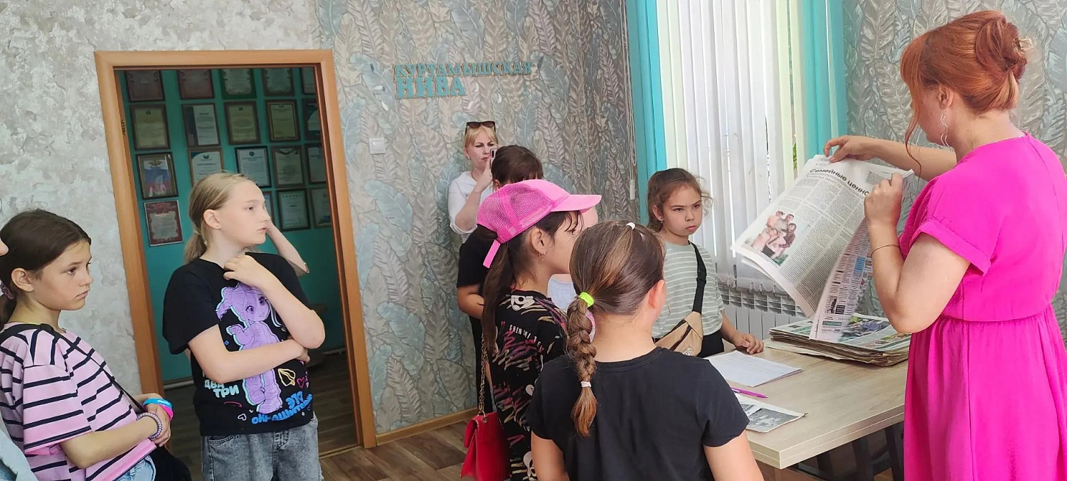 В ГОСТЯХ У КУРТАМЫШСКОЙ НИВЫ